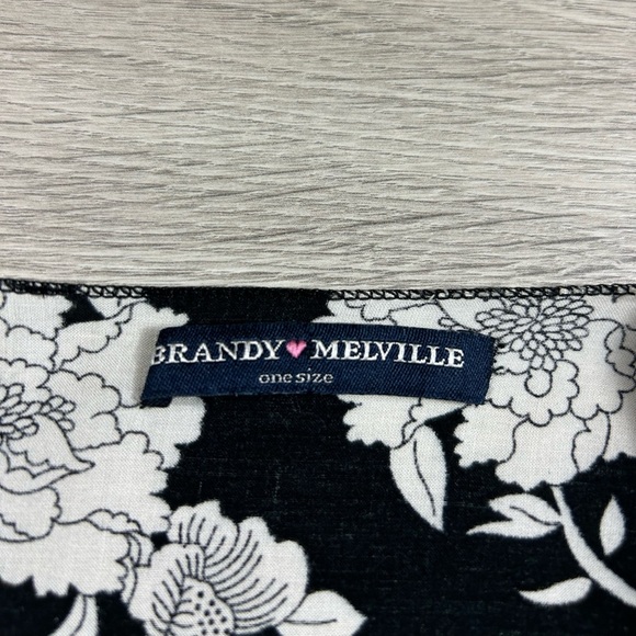 Brandy Melville Floral Duster Cardigan - Picture 4 of 5